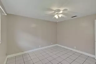 7010-7012 NW 78th Ave, Tamarac, FL 33321 - Photo 30