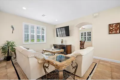 513 Tomahawk Court, Palm Beach Gardens, FL 33410 - Photo 4