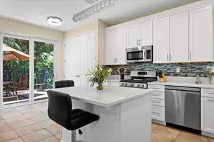 513 Tomahawk Ct, Palm Beach Gardens, FL 33410 - Photo 10