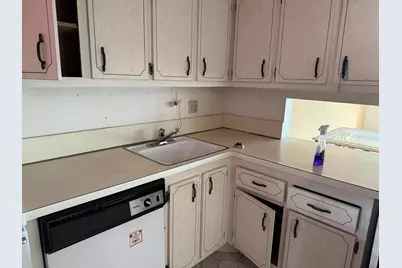 3090 NW 46th Avenue #211c, Lauderdale Lakes, FL 33313 - Photo 10