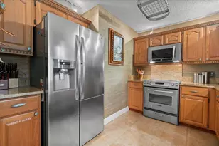 2379 Treasure Isle Dr, Palm Beach Gardens, FL 33410 - Photo 10