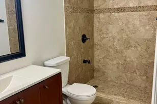 631 SW 111th Ln, Pembroke Pines, FL 33025 - Photo 12