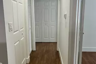 631 SW 111th Ln, Pembroke Pines, FL 33025 - Photo 6