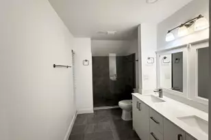 855 NW 80th Way, Plantation, FL 33324 - Photo 6