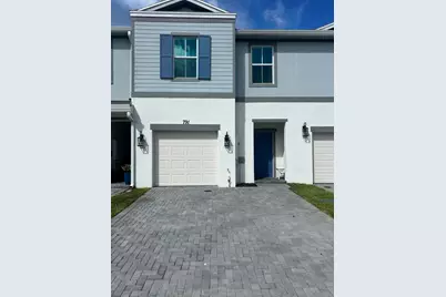 791 NE Trailside Run, Port Saint Lucie, FL 34983 - Photo 1