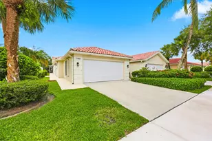 7780 Pine Island Way, West Palm Beach, FL 33411 - Photo 2