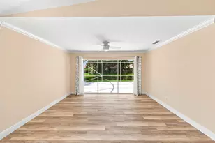 7780 Pine Island Way, West Palm Beach, FL 33411 - Photo 28