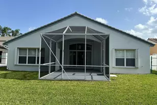 16323 SW 6th St, Pembroke Pines, FL 33027 - Photo 36