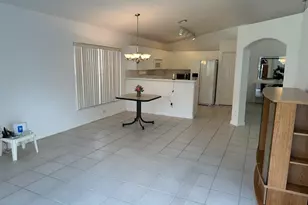 16323 SW 6th St, Pembroke Pines, FL 33027 - Photo 12