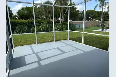 16323 SW 6th Street, Pembroke Pines, FL 33027 - Photo 32