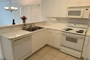 16323 SW 6th St, Pembroke Pines, FL 33027 - Photo 16