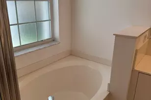 16323 SW 6th St, Pembroke Pines, FL 33027 - Photo 22