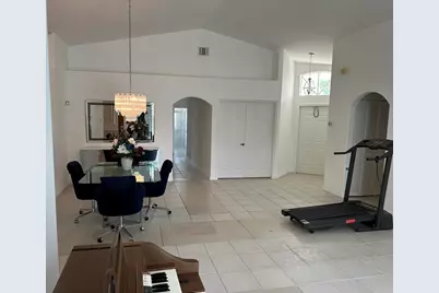 16323 SW 6th Street, Pembroke Pines, FL 33027 - Photo 6