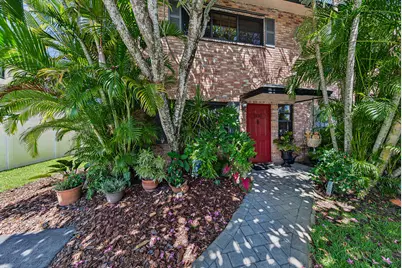 2130 NE 9th Avenue, Wilton Manors, FL 33305 - Photo 1