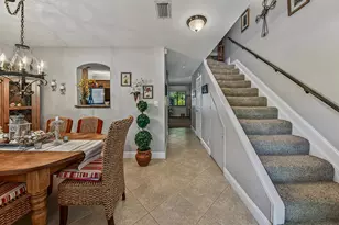 2130 NE 9th Ave, Wilton Manors, FL 33305 - Photo 2