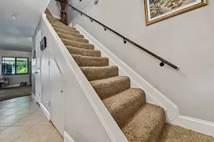 2130 NE 9th Ave, Wilton Manors, FL 33305 - Photo 24