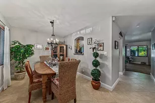 2130 NE 9th Ave, Wilton Manors, FL 33305 - Photo 4