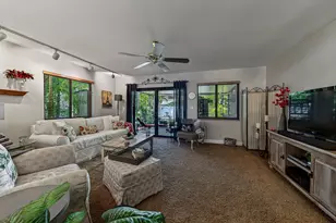 2130 NE 9th Ave, Wilton Manors, FL 33305 - Photo 20