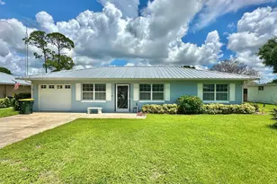 126 Lake Francis Dr, Lake Placid, FL 33852 - Photo 1