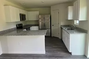 6050 Pecan Cir, Labelle, FL 33935 - Photo 10