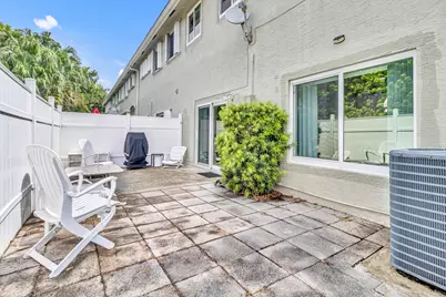 5428 Pointe Villa Drive #E, Lighthouse Point, FL 33064 - Photo 28