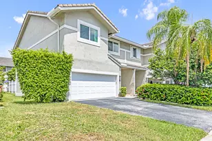 5428 Pointe Villa Dr, Lighthouse Point, FL 33064 - Photo 30