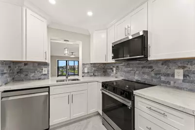 14476 Amberly Lane #704, Delray Beach, FL 33446 - Photo 2