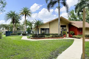 13075 Albright Ct, Wellington, FL 33414 - Photo 16