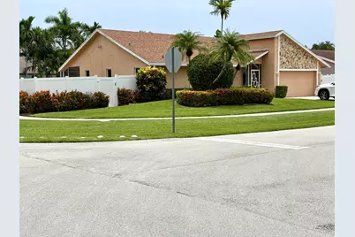 1076 SW 26th Terrace, Deerfield Beach, FL 33442 - Photo 2