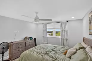 689 NE 6th Ct, Boynton Beach, FL 33435 - Photo 18
