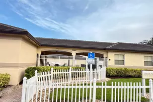 2060 Greenview Shores Blvd, Wellington, FL 33414 - Photo 22