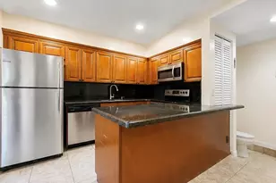 215 Lake Arbor Dr, Palm Springs, FL 33461 - Photo 10