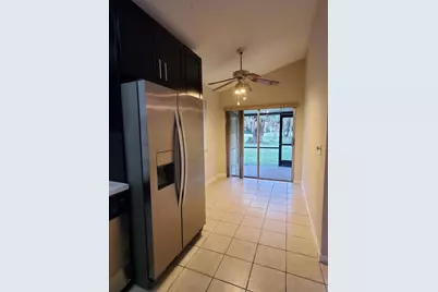 7342 Pinewalk Drive S #56-12, Margate, FL 33063 - Photo 8