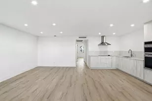 1023 Guildford, Boca Raton, FL 33434 - Photo 2