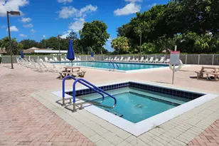 8951 Sunnywood Pl, Boca Raton, FL 33496 - Photo 48