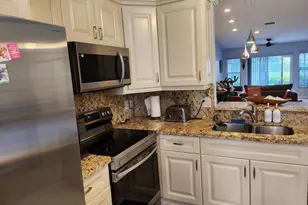 8951 Sunnywood Pl, Boca Raton, FL 33496 - Photo 4