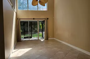 7526 Pinewalk Dr S, Margate, FL 33063 - Photo 2