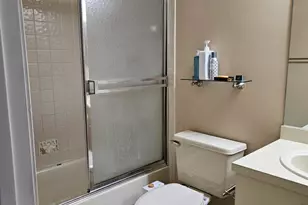 7526 Pinewalk Dr S, Margate, FL 33063 - Photo 20