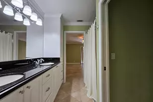7526 Pinewalk Dr S, Margate, FL 33063 - Photo 10