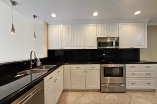 7526 Pinewalk Dr S, Margate, FL 33063 - Photo 4
