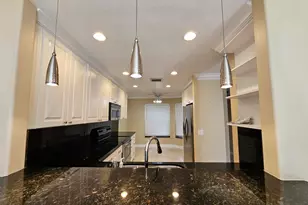 7526 Pinewalk Dr S, Margate, FL 33063 - Photo 4