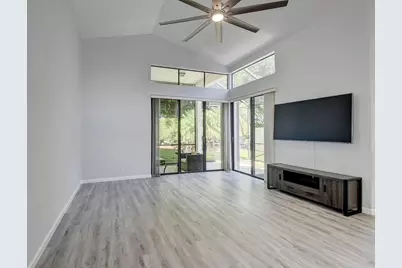 10201 Lexington Lakes Boulevard N, Boynton Beach, FL 33436 - Photo 4