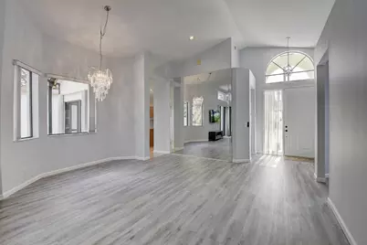 10201 Lexington Lakes Boulevard N, Boynton Beach, FL 33436 - Photo 4