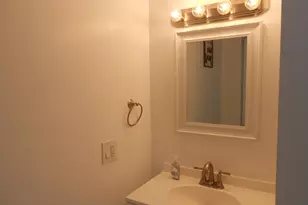 817 NW 30th Ct, Wilton Manors, FL 33311 - Photo 14
