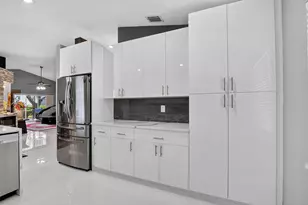 8158 Duomo Cir, Boynton Beach, FL 33472 - Photo 14