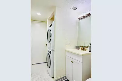 4164 Inverrary Drive #404, Lauderhill, FL 33319 - Photo 14