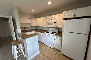 921 NE 17th Ave, Fort Lauderdale, FL 33304 - Photo 2