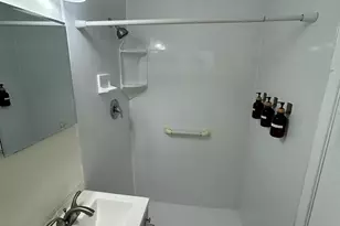 921 NE 17th Ave, Fort Lauderdale, FL 33304 - Photo 8