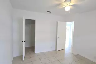 255 SW 12th St, Dania Beach, FL 33004 - Photo 20