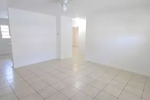 255 SW 12th St, Dania Beach, FL 33004 - Photo 6